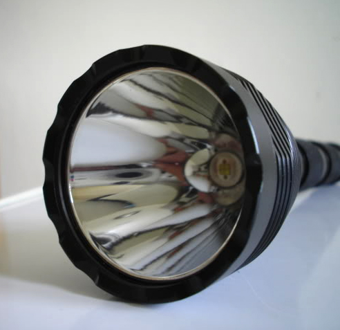 16WFP-2600 LED Flashlight (600 lumens) - Click Image to Close