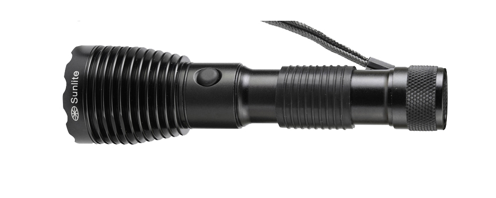 8WFP Strobing LED Flashlight (420 lumens)