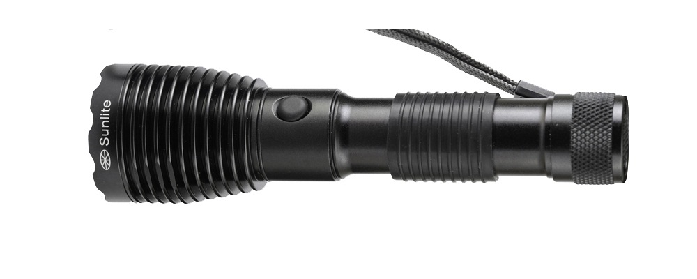 12WFP-3000 LED Flashlight (600 lumens)